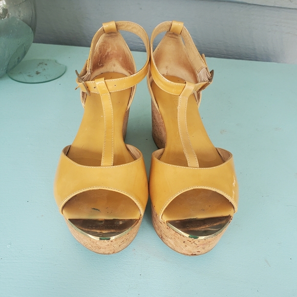 Jimmy Choo Yellow Cork Wedge Sandals - Picture 3 of 8